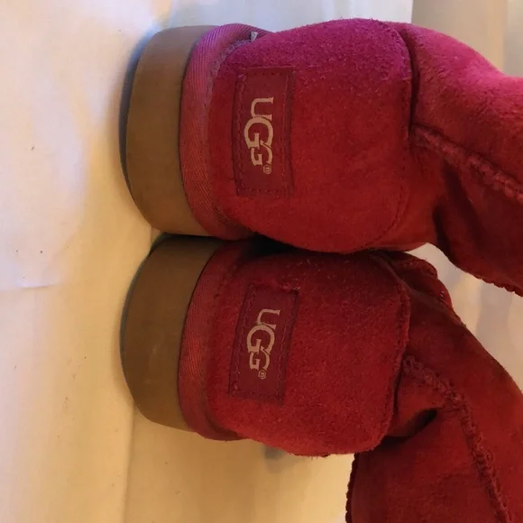 Women’s Ugg Swarovski Sparkly Bling Short Boot Burgundy size 6 - Picture 4 of 7